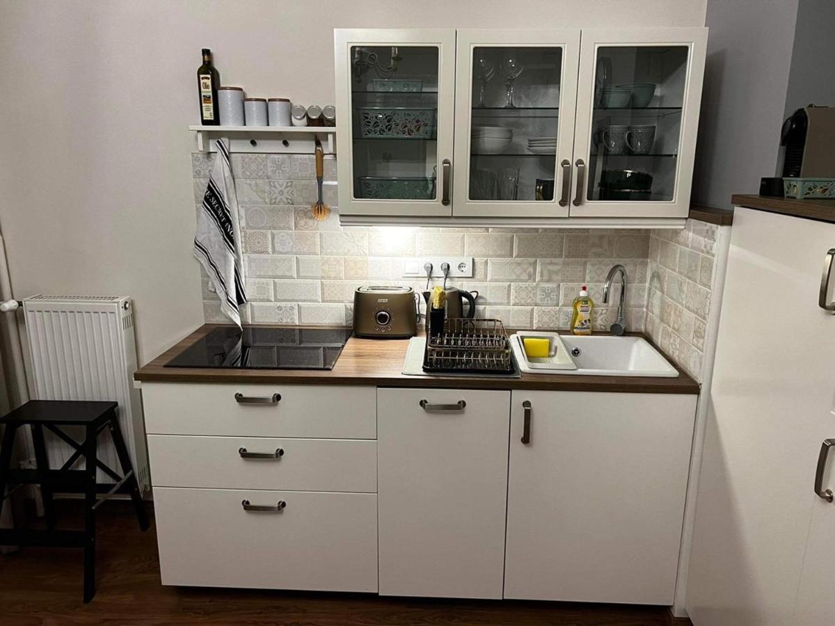 Adorable, Cosy Apartment At The Heroes' Square Budapest Bagian luar foto